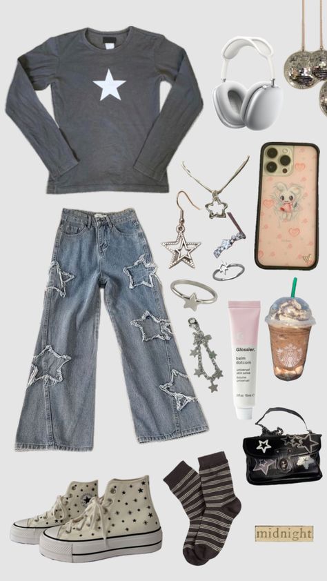 Star outfit Shifting Outfits, Star Outfit, Star Gazing, Grunge Fashion, Dream Wardrobe, Wardrobe, Stars, Outfit Inspo