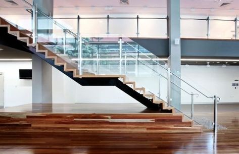 Landings in Stairs – Purpose, Location and Standard Dimensions Straight Flight Staircase Design, Stairs With A Landing, Stair Landing Ideas, Landing Staircase, U Shaped Stairs, Straight Staircase, L Shaped Stairs, Landing Ideas, Stairs Width