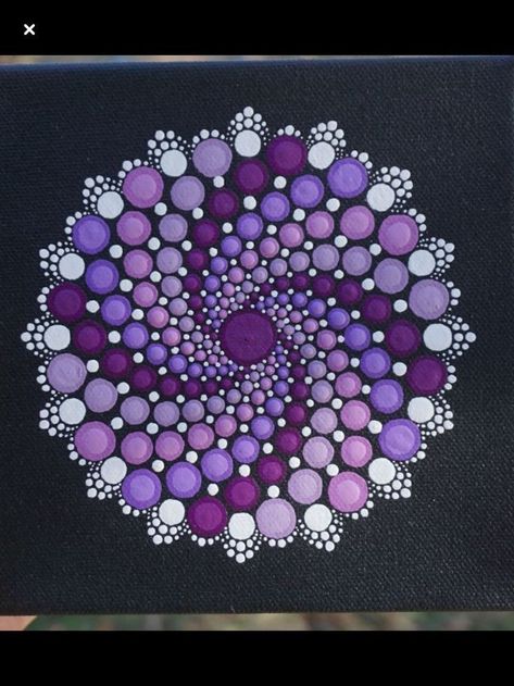 Spiral Mandala Dot Painting, Spiral Dot Mandala, Painting With Dots, Spiral Mandala, Dotting Art, Mandala Dotting, Mandala Painted Rocks, Art Inspiration Ideas, Mandala Dot Painting