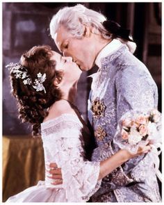 Happily Ever After! The Slipper And The Rose, Slipper And The Rose, The Thorn Birds, Cinderella Movie, Richard Chamberlain, Turner Classic Movies, Old Hollywood Stars, Costume Drama, Movie Couples