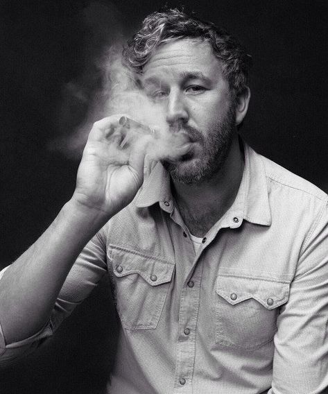 Chris O'Dowd...a smokin' hot irishman. in the most literal sense. Chris O'dowd, Rupert Graves, It Crowd, Michael Sheen, Important People, Irish Men, Attractive People, Chris Hemsworth