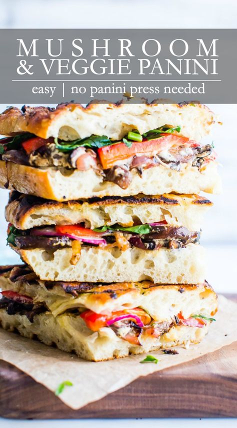 Mushroom Focaccia, Mushroom Sandwich Recipes, Vegetarian Panini, Veggie Panini, Panini Press Recipes, Panini Recipe, Mushroom Sandwich, Panini Sandwich, Panini Recipes