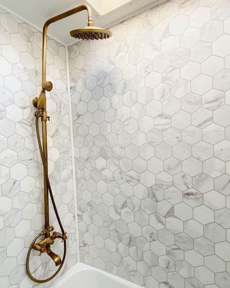 Update Your RV Shower With Beautiful Tile – Love That RV Rv Bathroom Shower Remodel, Hexagon Shower Tile, Rv Bathroom Remodel, Trailer Redo, Rv Style, Home In The Country, Rv Upgrades, Camper Bathroom, Shower Remodel Diy