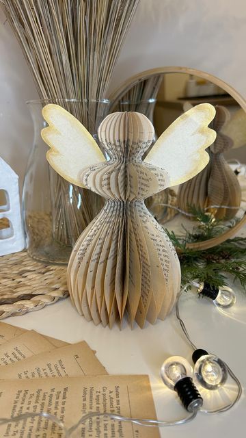 Paper Angels Diy, Engel Diy, Angel Theme, Paper Angel, Christmas Origami, Honeycomb Paper, Instagram Diy, Christmas Angel, Merry Little Christmas