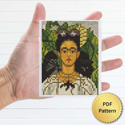 Frida Kahlo Cross Stitch, Hummingbird Cross Stitch, Painting Stitch, Thorn Necklace, Portrait Cross Stitch, Unique Cross Stitch, Stitching Projects, Beginner Art, Selling Design