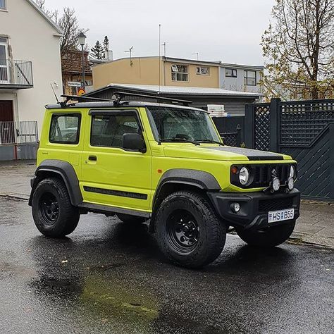 "It's not a Defender but..." Suzuki new Jimny! @icelandcarculture Follow us ---> @dailyoverland... New Suzuki Jimny, Jimny 4x4, Jimny Sierra, Jimny Suzuki, Reykjavik Iceland, Suzuki Samurai, Suv Trucks, Expedition Vehicle, Jeep 4x4