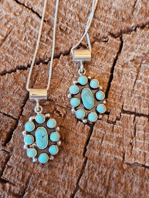 The All Mighty Cluster Pendant features nine freeform clusters of vibrant turquoise, creating a unique and eye-catching piece. Whether you prefer a blueish or greenish hue, this pendant adds a touch of natural beauty to any outfit. Handcrafted with expert precision, it's the perfect accessory for any style. Casual Country Outfits, Navajo Pearls, Western Outfits Women, Sparkly Things, Mama Style, Kids Earrings, Cluster Pendant, Country Outfits, Outfits Women