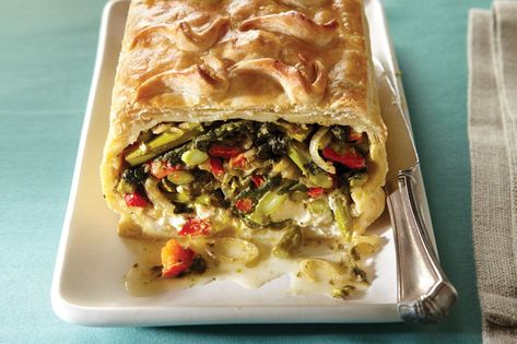 Vegetable Wellington, Vegetarian Thanksgiving, Loaf Pan, Vegetarian Dishes, Vegan Vegetarian, Wellington, Holiday Recipes, Diner, Vegetarian Recipes