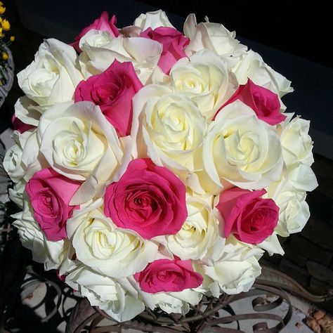 Wedding bouquet of white roses and hot pink roses Hot Pink And White Wedding Flowers, Red White And Pink Rose Bouquet, Hot Pink And White Bouquet, White And Fuschia Bouquet, Hot Pink Flower Bouquet Prom, Hit Pink Purple White Wedding Bouquet, Vintage Outfits Classy, White Rose Bouquet, Pink Rose Bouquet