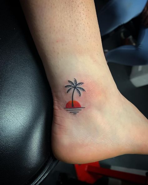 Palm Tree Tattoo Neck, Palm Tree Ear Tattoo, Hibiscus And Palm Tree Tattoo, Mountain Palm Tree Tattoo, Cozumel Tattoo Ideas, Date Palm Tree Tattoo, Palm Tree With Sunset Tattoo, Good Vibes Tattoo Ideas, Philippine Tattoo Design