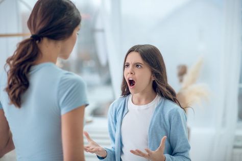 Advice for parents of teens to stop arguments with teenagers Oppositional Defiant Disorder, Learning Disorder, Grandparenting, Chore Charts, Medical News, Do Homework, Positive Discipline, Short Haircut, 5 Ways