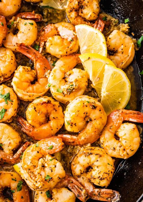 Easy Pan Seared Shrimp Recipe with Garlic Butter - CucinaByElena Creamy Parmesan Rice, Pan Seared Shrimp, Quick Shrimp Recipes, Seared Shrimp, Recipe With Garlic, Juicy Shrimp, Sauteed Shrimp, Shrimp Seasoning, Garlic Butter Sauce