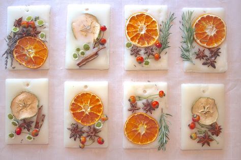 Rooted In Thyme: ~Fall Homemade Wax Sachets and Simple & Sweet Fridays #188~ Savon Diy, Săpunuri Handmade, Wax Tablet, Diy Wax, Homemade Soap Recipes, Soap Packaging, Soap Recipes, Diy Soap, Home Made Soap