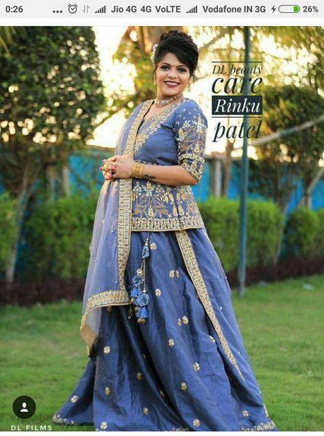 Paplon Design Blouse With Saree, Baby Shower Outfits For Mom Indian, Baby Shower Dress For Mom Indian, Shower Clothes, Baby Shower Clothes, Silk Saree Blouse Designs Patterns, Shower Photography, Trendy Party Dresses, Cutwork Blouse