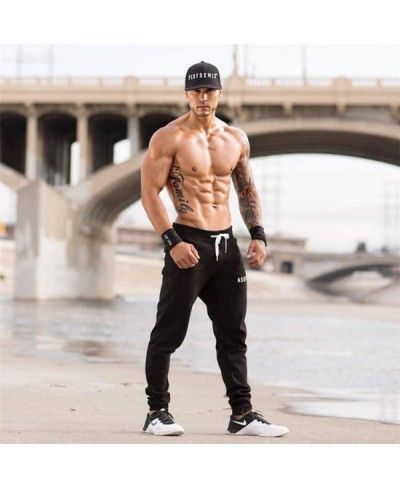 Never give up Bodybuilding Pants, Workout Man, Model Training, 남자 몸, Fitness Photoshoot, Male Fitness Models, Fitness Inspiration Body, Bodybuilding Training, Body Fitness