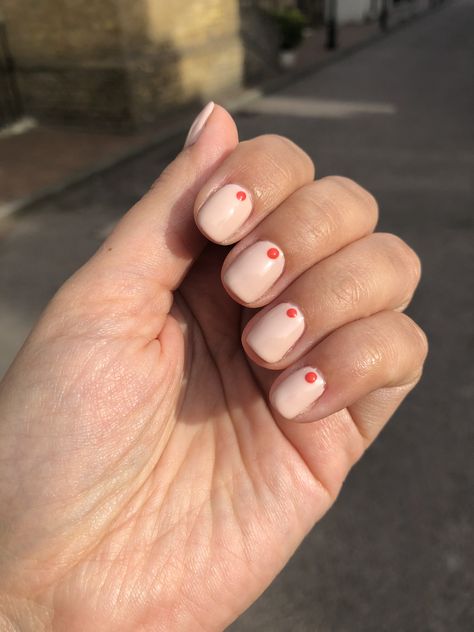 Pink Nails Red Dot, Orange Dot Nails, Short Nails Dots, Red Dot Nails, Pink And Red Nails Short, Dots On Nails, Dotty Nails, Nails Cream, Dot Nail Art