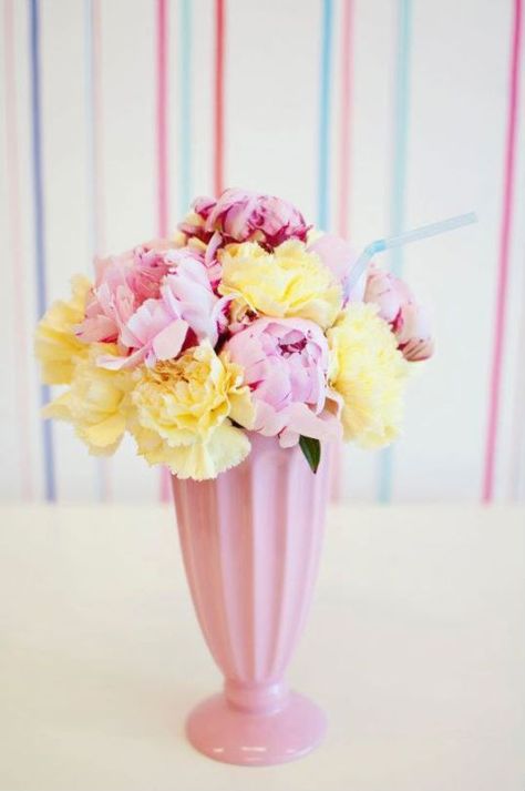 ice cream social // a beautiful and whimsical flower arrangement with a nod to an old-fashioned milkshake Ice Cream Social Party, Pastel Theme, Ice Cream Birthday Party, Ice Cream Theme, Ice Cream Social, Ice Cream Birthday, Ice Cream Parlor, Ice Cream Party, Diy Easter