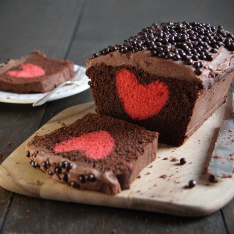 Have a go at baking this lovely romantic hidden heart cake recipe from BakingMad.com, which has a surprise centre when cut - perfect for Valentine's Day! Heart Cake Recipes, Cake Surprise, Chocolate Extract, Chocolate Loaf Cake, Cakes To Make, Loaf Cake Recipes, Cake Pops How To Make, Cake Chocolat, Cake Mixture