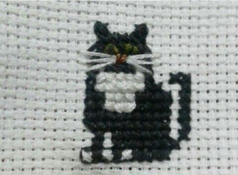 Tuxedo Cat Cross Stitch Pattern, Tiny Cat Cross Stitch, Black And White Cat Embroidery, Small Cat Cross Stitch Pattern, Small Cat Cross Stitch, Black And White Cross Stitch, Black Cat Cross Stitch Pattern, Black Cat Cross Stitch, Tablet Weaving Patterns