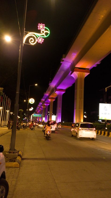 #citylife #lights #nagpur #nightlife Way To Nagpur Snap, Pune Night View, Pune Night Snap, Nagpur Aesthetic, Pune City Snaps, Traffic Snap, Nagpur Snap, Nagpur City, Snapstreak Ideas