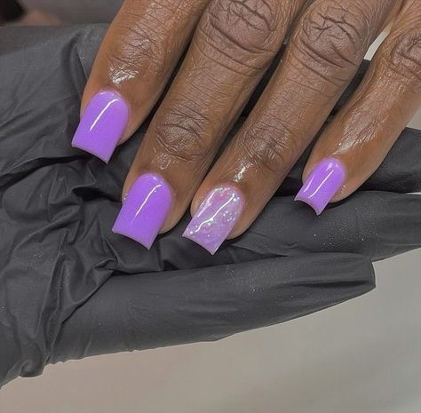 Colored Acrylic Nails Purple, Birthday Acrylic Nails Short Purple, Cute Short Square Nails Purple, Purple Shorties Nails Square, Bday Nails Ideas Short Purple, Short Purple Nail Ideas Acrylic, Purple Baddie Nails Short, Pink And Purple Short Nails, Nail Inspo Square Purple