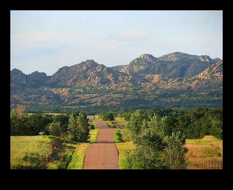 South Mountain, Wichita Mountains, Oklahoma ...and they say Oklahoma is just plains... Wichita Mountains Oklahoma, Oklahoma Vacation, Beautiful America, Wichita Mountains, Oklahoma Travel, Scenic Road Trip, Western Landscape, Travel Oklahoma, Scenic Roads