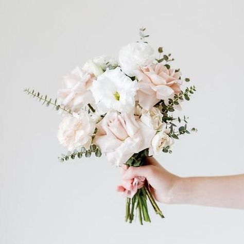 Dusty Rose and Cream Bouquet Kit | DIY Wedding Flowers | Flower Moxie Rose And Cream Wedding, Sahara Roses, Cream Bouquet, White Lisianthus, Flower Moxie, Small Bridal Bouquets, Bridesmaid Bouquet White, Pink And White Weddings, Bridal Bouquet Pink