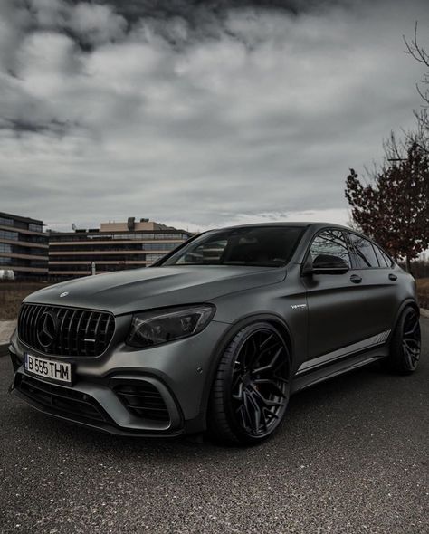 Mercedes Glc Coupe, Mercedes Benz Glc Coupe, Mercedes Benz Gle Coupe, Mercedes Benz Suv, Benz Suv, Luxury Cars Mercedes, Mercedes Benz Wallpaper, Gle Coupe, Luxury Cars Audi