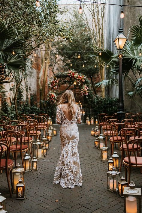 The Pharmacy Museum- New Orleans most stunning and aesthetic wedding venue. Click through for more wedding photos from our client's beautiful New Orleans weddings at the Pharmacy museum for wedding venue inspiration. We offer unique and creative New Orleans wedding photography. aesthetic wedding venues Nola The Pharmacy Museum Wedding, Weddings In New Orleans, New Orleans Wedding Ideas, New Orleans Pharmacy Museum Wedding, Elope New Orleans, Wedding In New Orleans, Nola Wedding French Quarter, French Wedding Aesthetic, Walkoff Wedding