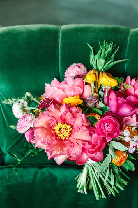 A bright, bold and cheerful color combination with vivid pink hues paired with jewel toned emerald greens Emerald Green Pink Wedding, Bright Green Wedding Theme, Jewel Tone Wedding Bright, Emerald Green Wedding With Bright Flowers, Emerald And Pink Wedding, Emerald Fuschia Gold Wedding, Emerald Green And Pink Wedding, Bright Pink And Green Wedding, Jewel Tone Wildflower Bouquet