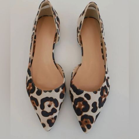 Lose The Belts, Buckles, And Straps, And Feel The Freedom Of The Leopard Print Pointed Flats! Womens Flats 2022, Shein Shoes Flats, Leopard Print Shoes Flats, Cogic Fashion, Girls Footwear, Sparkle Flats, Leopard Print Loafers, Shein Shoes, Animal Print Flats