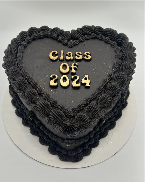 🖤⭐️Class Of 2024⭐️🖤 #cake #heartcake #miniheartcake #cakedecorating #baker #baketok #blackcake #blackandgold #aestheticcake #buttercream #buttercreamcake #cake #cakedecorating #cakedesign #wilton #wiltoncake #dallastx #dallascakes #buttercreamdecorating #buttercreamdesign #graduationcake #gradcake #classof2024 #2024cake Vintage Graduation Cake, Buttercream Designs, Vintage Graduation, Buttercream Decorating, Grad Party Decorations, Wilton Cakes, Graduation Cake, Heart Cake, Graduation Cakes