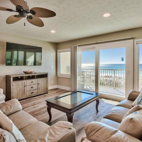 Just a few steps from Destin Beach and a 17-minute walk from Big Kahuna's Water Park, Seafarer, Gulf Front Condo, Right on the Beach features accommodations in Destin, with pool with a view and a garden. This beachfront property offers access to a balcony, free private parking, and free Wifi. The apartment also offers facilities for disabled guests. Offering a terrace and sea views, the spacious apartment includes 1 bedroom, a living room, cable flat-screen TV, an equipped kitchen, and 1 bathroom with a hot tub and a bath. Towels and bed linen are featured in the apartment. The property has an outdoor dining area. Guests may eat at the on-site family-friendly restaurant, which is open for dinner and lunch. A bicycle rental service and a private beach area are offered at the apartment, and Florida Condos, Spacious Apartment, Beachfront Property, Private Beach, Outdoor Dining Area, Destin Beach, Beach Apartment, Water Park, Screen Tv