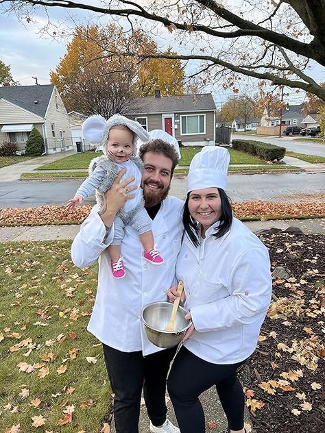 RATATOUILLE!! Who doesn’t love a Disney costume idea 🐭 #halloween #familycostume #babysfirsthalloween #disney #ratatouille #easycostume Ratatouille Costume Family, Ratatouille Costume, Disney Ratatouille, Costume Family, Disney Costume, Easy Costumes, Family Costumes, T Love, Disney Costumes