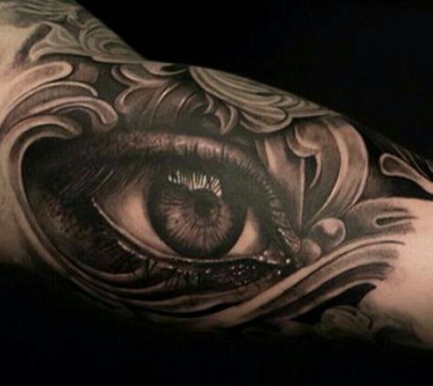 Bicep eye tattoo Eye Tattoo Sleeve, Inside Bicep Tattoo, Realistic Eye Tattoo, Eyeball Tattoo, Inner Bicep Tattoo, Catrina Tattoo, Forarm Tattoos, Best Tattoo Ideas, Bicep Tattoo