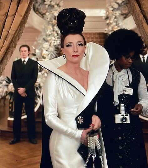 Emma Thompson Cruella Outfits, Emma Thompson Cruella, Action Outfits, Daphne Kluger, Movie Dresses, Classic Kibbe, Soft Classic Kibbe, Lady Tremaine, The Queen Is Dead