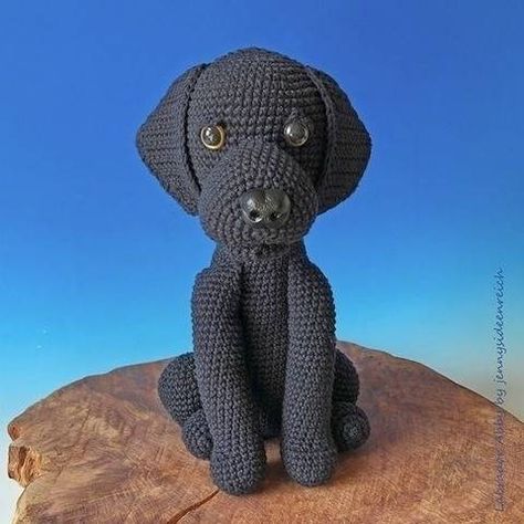 Crochet Black Lab Pattern Free, Crochet Dogs, Crazy Patterns, Black Labs Dogs, Dog Amigurumi, Dog Patterns, Amigurumi Dog, Sitting Dog, Lab Dog