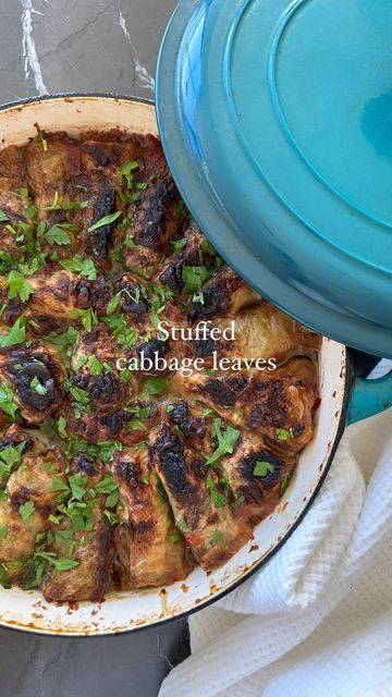 Sivan's Kitchen on Instagram: "Stuffed Cabbages Baked on a Bed of Apples🍏🍏🍏
Perfect for Rosh Hashanah or any holiday meal. 

I am very familiar with the freezing hack of the cabbage head, however, I find that it alters the flavor of the dish drastically,  so I choose to do it the old-fashioned way. 
This dish is freezer friendly and can even be enjoyed up to a week refrigerated after cooked. 
Note: 
The apples aren’t meant to stay whole, they will melt into the dish adding a scrumptious and unique flavor to the cabbage leaves. 

INSTRUCTIONS PINNED IN COMMENTS BELOW ⬇️

Ingredients for filling:
* 1 large green cabbage
* 1 lb (450g) ground beef (or your choice of ground meat)
* 1/2 cup raw, washed rice (basmati, jasmine) 
* 1 small onion, finely chopped
* 1 small diced tomato 
* 1/2 bunc Nam Khao, Sivan's Kitchen, Crispy Rice Salad, Rice Basmati, Shelled Edamame, Cooked White Rice, Raw Rice, Seasoned Rice Vinegar, Cabbage Head