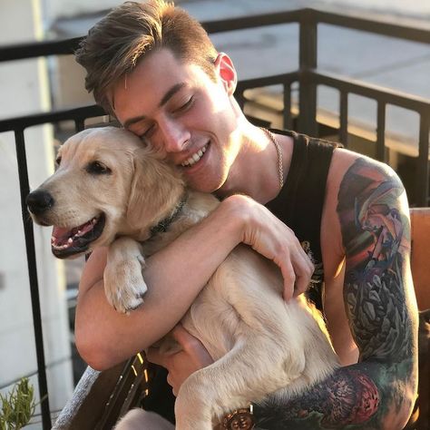 Luke Holland, The Word Alive, Falling In Reverse, Music Love, Holland, Labrador Retriever, Labrador, Photo And Video, Instagram Photos