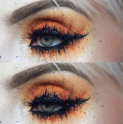 Pumpkin Eyes, Celebrity Beauty Secrets, Masque Halloween, Free Makeup Samples, Halloween Eye Makeup, Makeup Samples, Halloween Eyes, Halloween Tags, Makeup Bag Organization