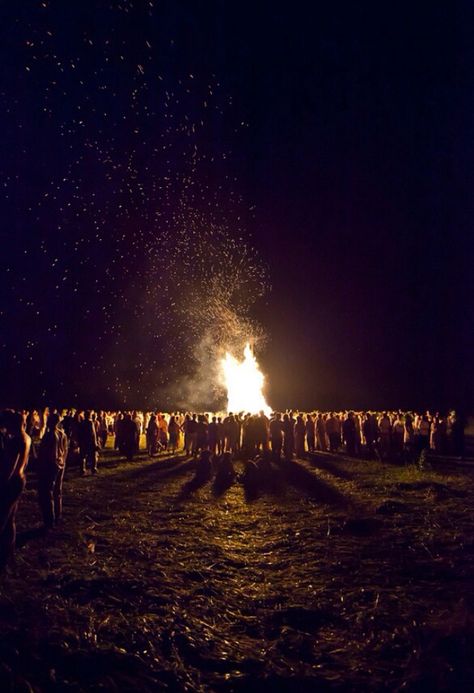 bonfires and friends Bonfire Party, Bonfire Night, Leo Valdez, Three Rivers, Beltane, Camp Half Blood, Summer Solstice, Story Inspiration, A Fire