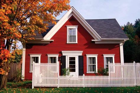 Traditional Farmhouse Paint Colors | Two Men and a Little Farm: FARMHOUSE EXTERIOR COLORS DECIDED Exterior House Paint Color Schemes, Rustic Farmhouse Exterior, Farmhouse Exterior Colors, Best Exterior Paint, Red Houses, Farmhouse Exterior Design, Farmhouse Paint Colors, Farmhouse Paint, Cottage Exterior