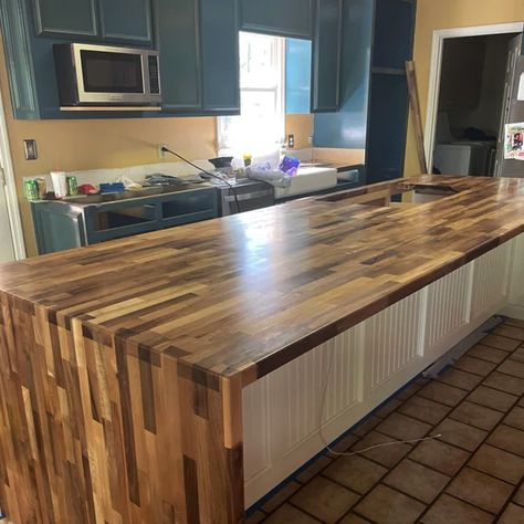 Butcher block countertop installation Window Seat Ideas, Butcher Block Kitchen Island, Butcher Block Countertop, Bedroom Wall Decor Ideas, Butcher Block Island, Butcher Block Kitchen, Butcher Block Counter, Small Couch, Event Organizer