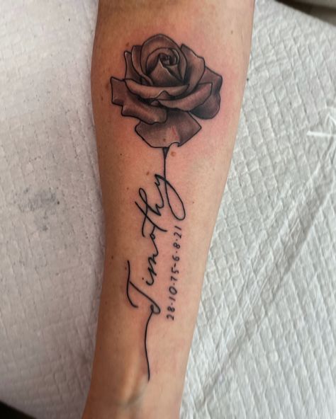 Rose With Signature Tattoo, Forearm Tattoo Memorial, Rose Name Tattoos For Women, Memorial Rose Tattoo, Rose Memorial Tattoo, Rose Name Tattoo, Anniversary Date Ideas, Rose Tattoo With Name, Name Tattoos On Arm