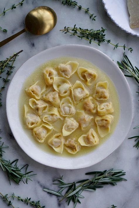 Tortellini Al Brodo, Tortellini En Brodo, Tortellini Brodo, Tortellini In Brodo, Filled Pasta, Garlic Bulb, Parmigiano Reggiano, Bay Leaf, Stock Pot