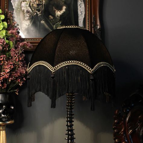 Gothic Lighting, Blackened Teeth, Darkly Inclined, Gothic Baroque, Future Furniture, Decorate Ideas, Deco Baroque, Bedroom Vibes, Victorian Lamps