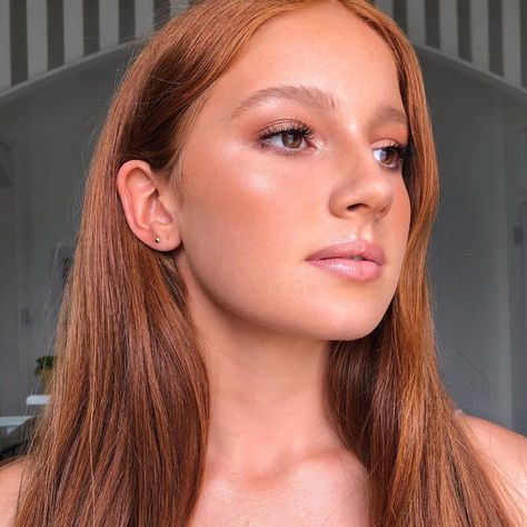 Natural Glowy Makeup Redhead, Dewy Makeup Redhead, Redhead Formal Makeup, Redhead Makeup Brown Eyes, Ginger Prom Makeup, Bridal Makeup For Ginger Hair, Auburn Hair Makeup Looks, Makeup For Gingers Redheads, Bridal Makeup For Brown Eyes Red Hair