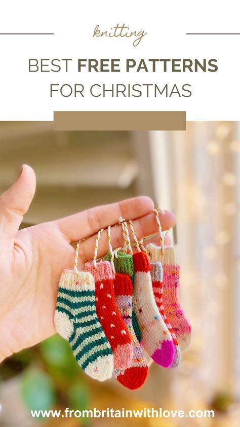 Feel the holiday spirit come to life ❄️ with the 10 best free Christmas knitting patterns. Create your own holiday decorations 🎊 with these adorable mini Christmas stocking decorations 🧦, knit an enchanting Robin for your tree 🌲, or craft your own fair isle bauble 🎁. You can also knit tiny Christmas teddy tree decorations and much more. Don't miss this opportunity to add a personal touch to your Christmas. Read my blog post to get all the free Christmas knitting patterns today 🎄. Knit Mini Stocking Free Pattern, Mini Christmas Stocking Knitting Pattern, Christmas Knitting Aesthetic, Knitted Holiday Decorations, Mini Knit Ornaments, Easy Knit Ornaments, Knit Ornaments Patterns Free Easy, Easy Christmas Knitting, Knitting Ornaments Christmas