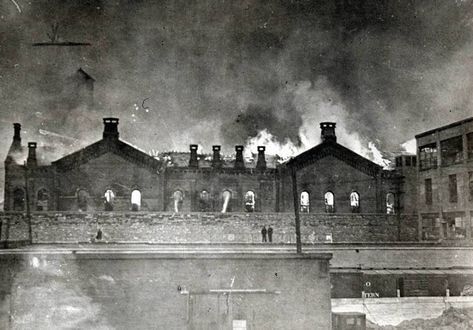 April 21, 1930: Inmates Burned Alive in Ohio State Penitentiary Fire Ohio State Penitentiary, Ohio Photography, City Of Columbus, Ohio History, What Are We, April 21, Famous Places, Columbus Ohio, Countries Of The World