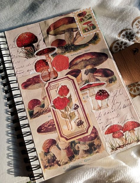 Mushroom Scrapbook Ideas, Mushroom Journal Page, Mushroom Junk Journal, Junk Journal Themes, Mushroom Scrapbook, Mushroom Journal, Mushroom Theme, Theme Journal, Ideas Journal